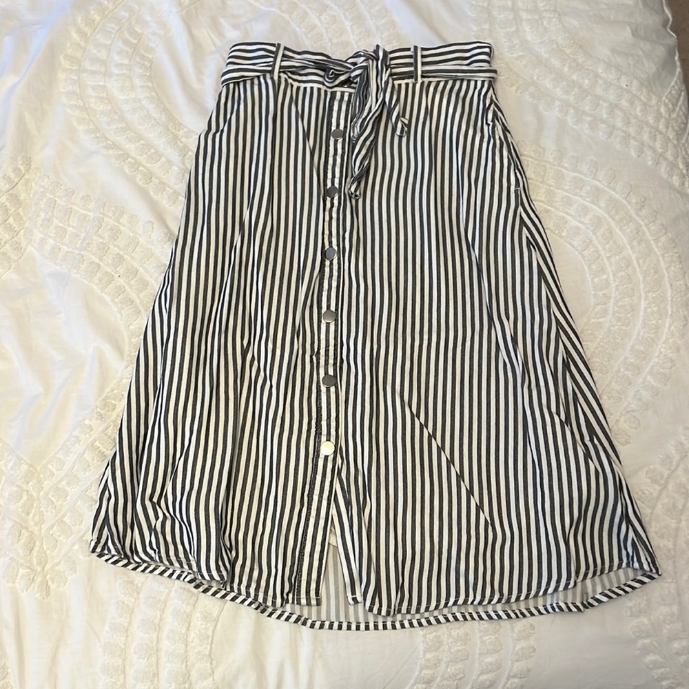 stripped skirt NWOT